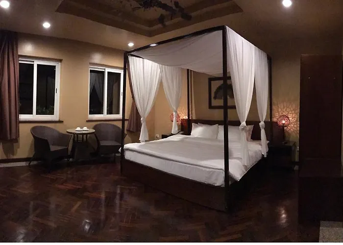 Khách sạn Le Grand Hà Nội
